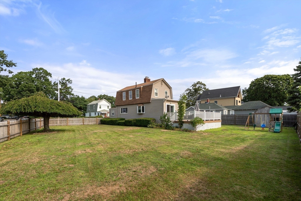 26 Oakwood Rd Property Photo 1
