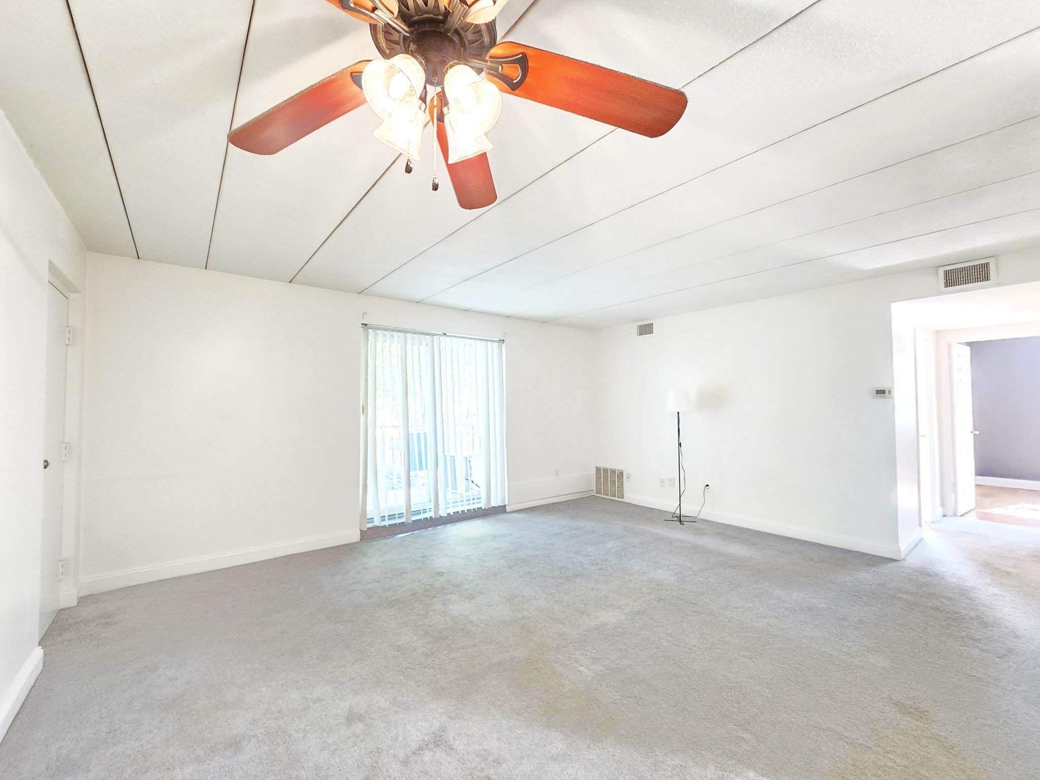 296 Commercial St # 21 Property Photo 4