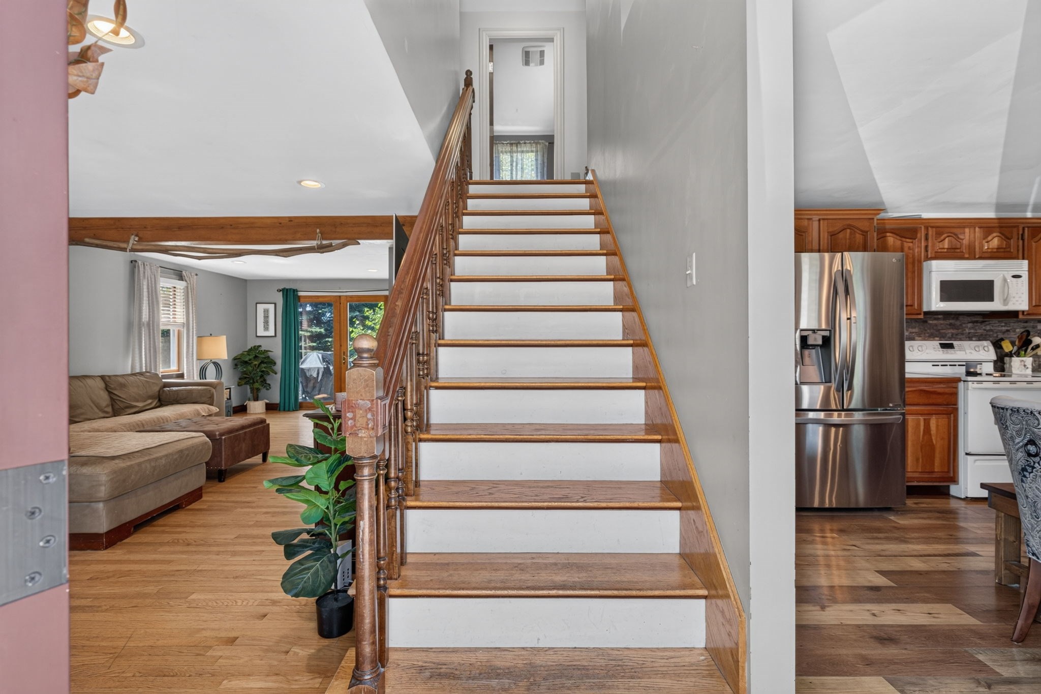 55 Irving St Property Photo 11