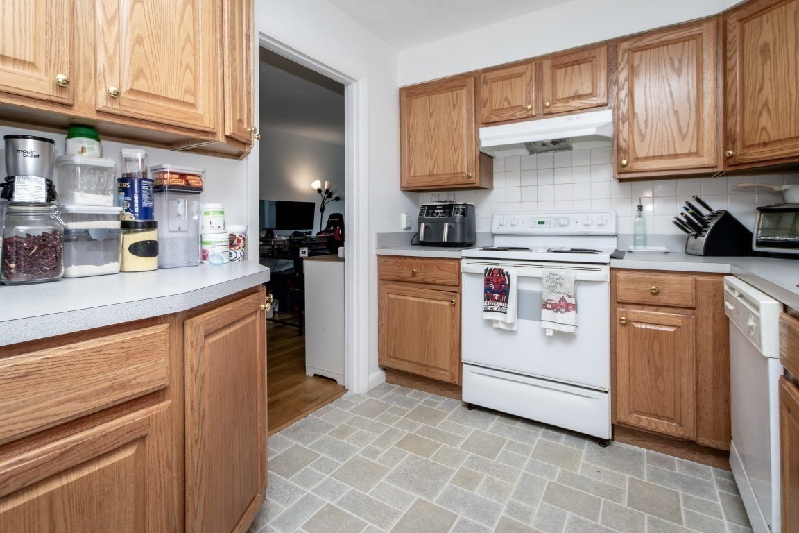 245 Lafayette St. # 2d Property Photo 7