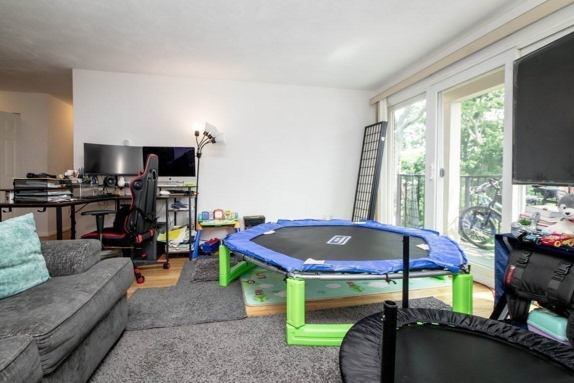245 Lafayette St. # 2d Property Photo 11