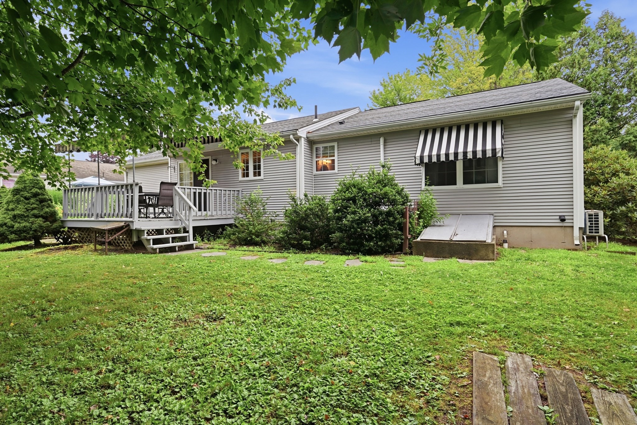 14 Florence Rd Property Photo 40