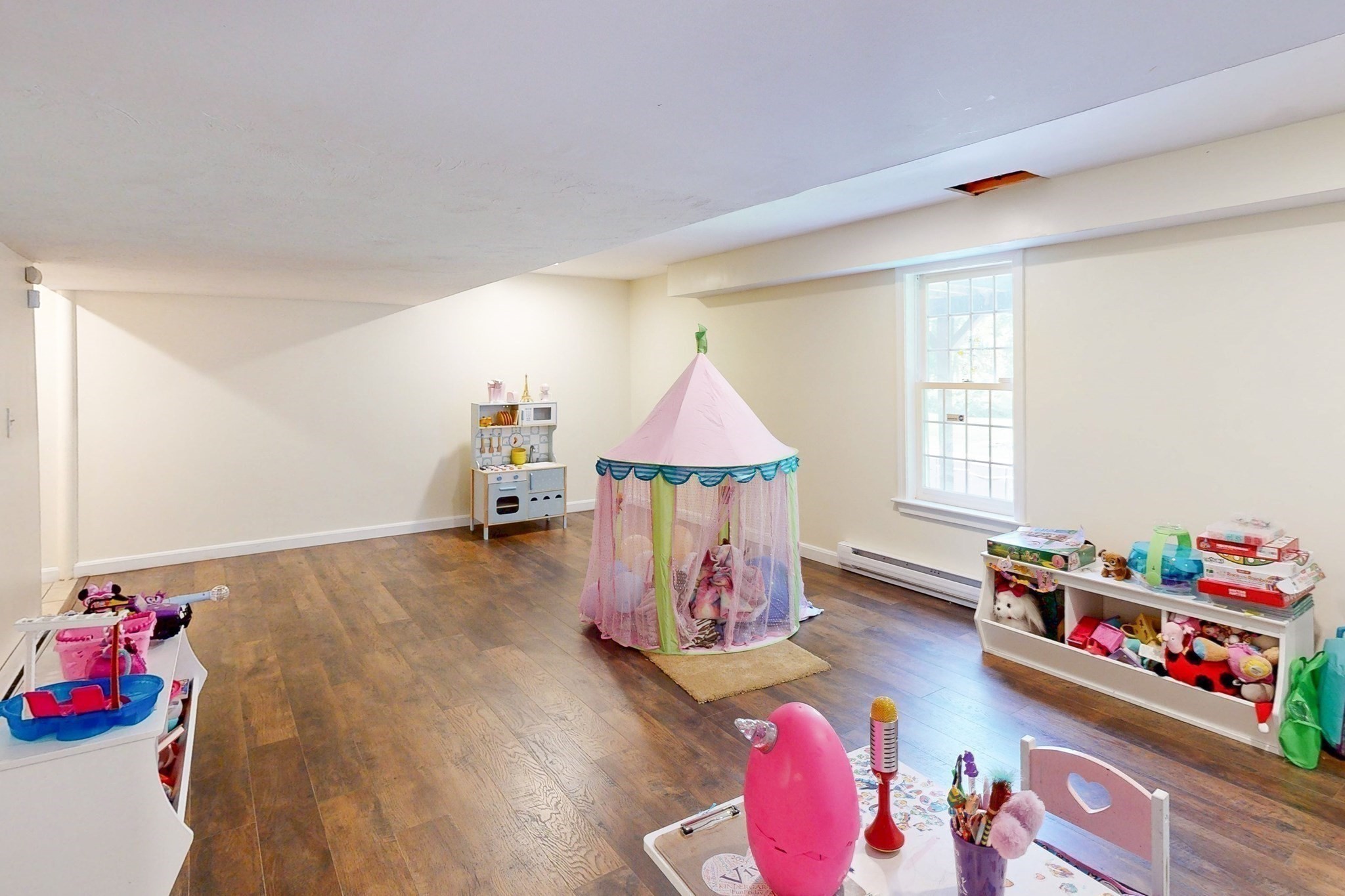 79 Summer St Property Photo 29
