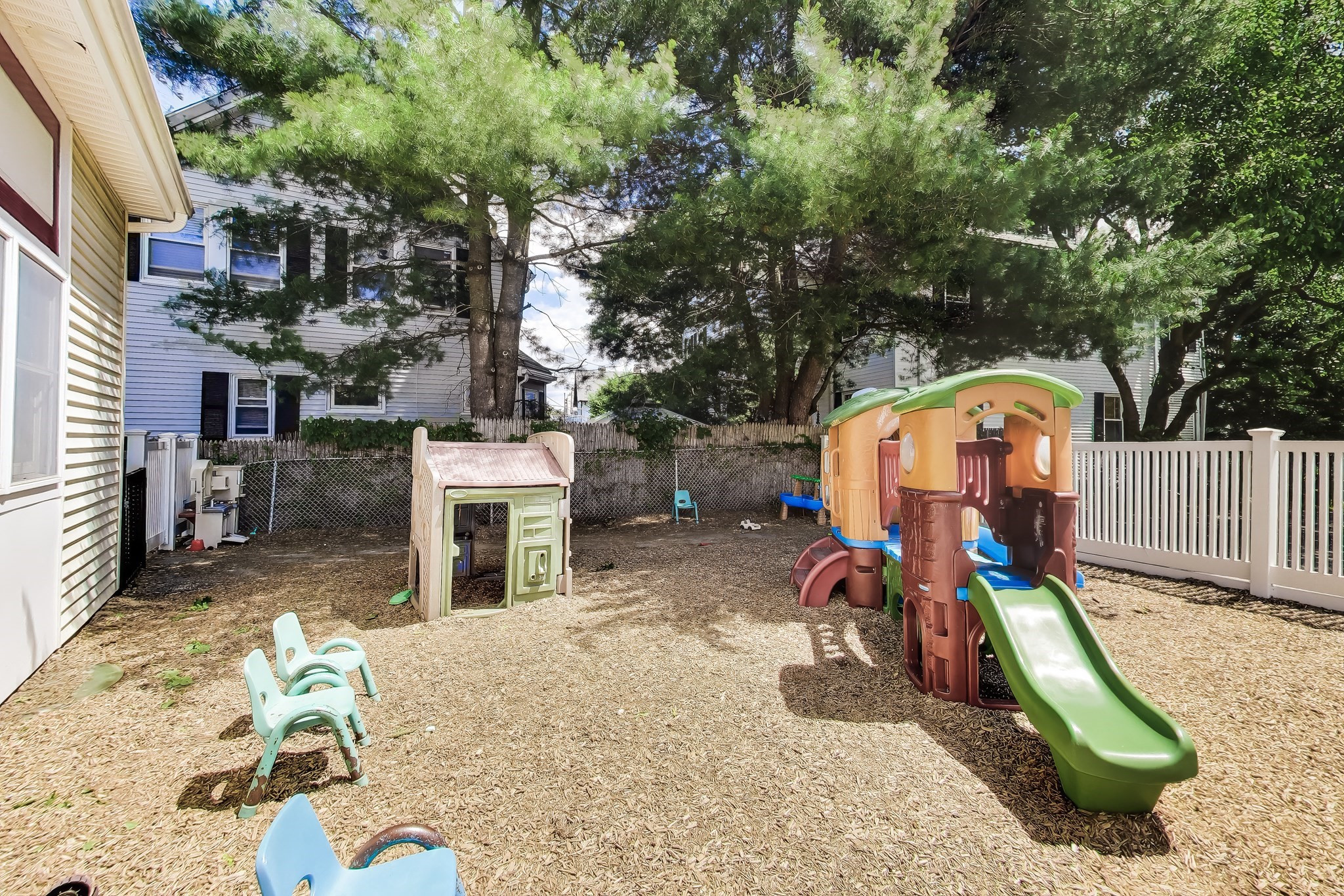 97 Union Street Property Photo 6