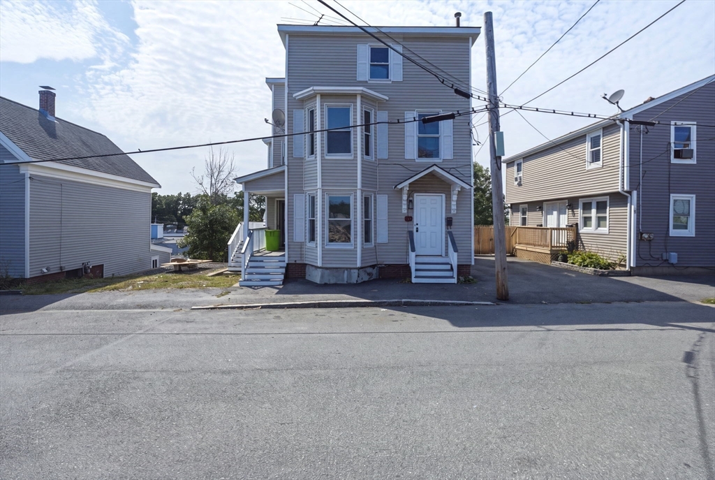 26 Millett St Property Photo 1