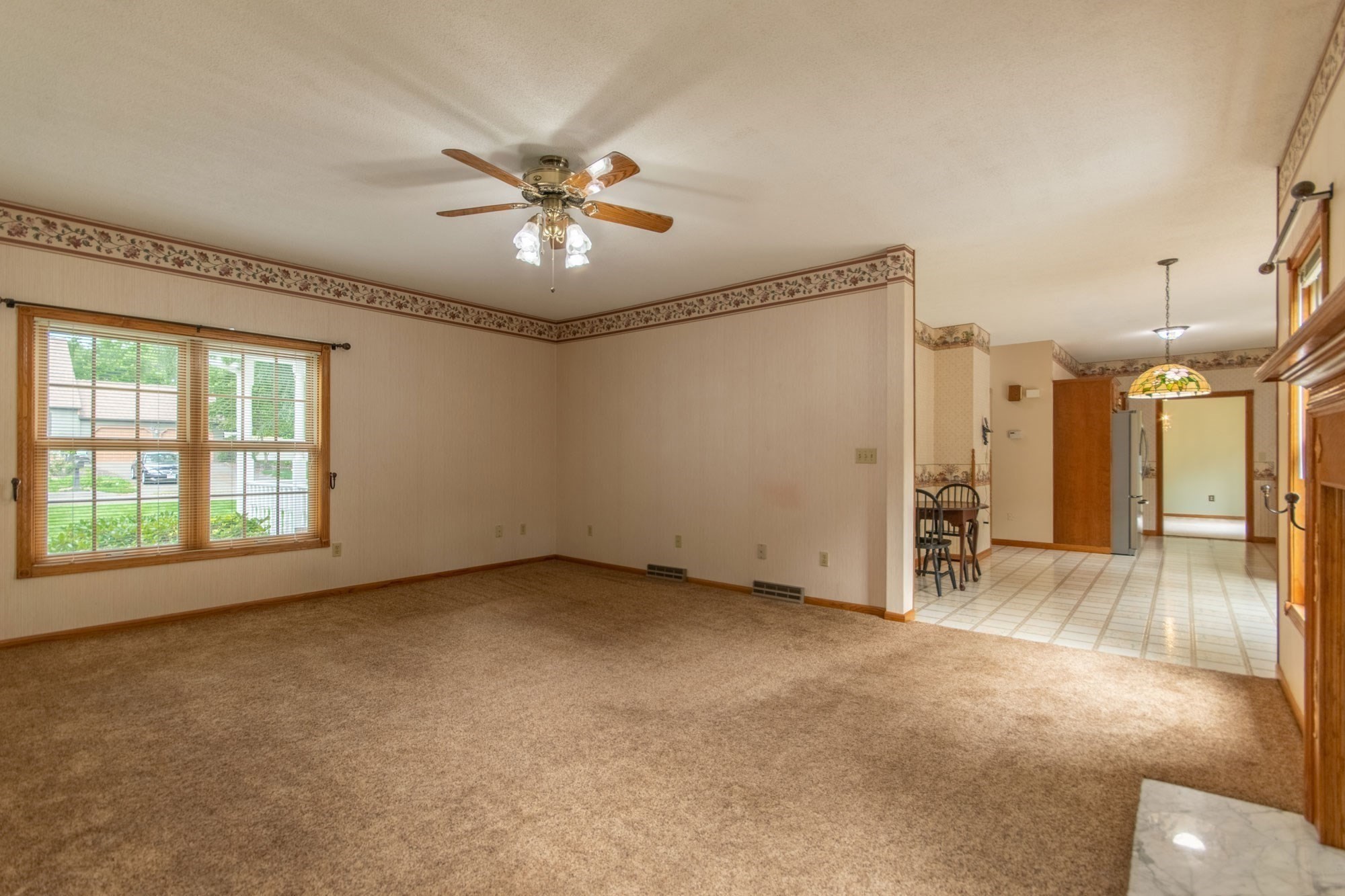 20 Nolan Lane Property Photo 10