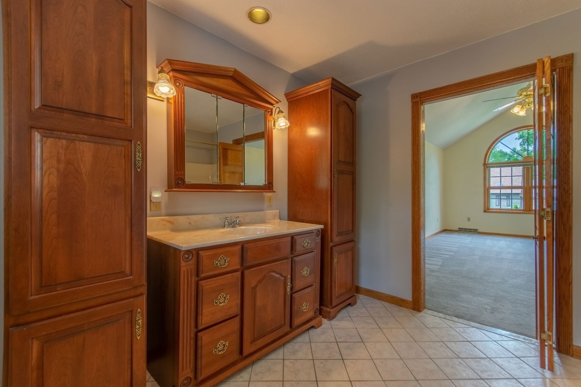20 Nolan Lane Property Photo 19