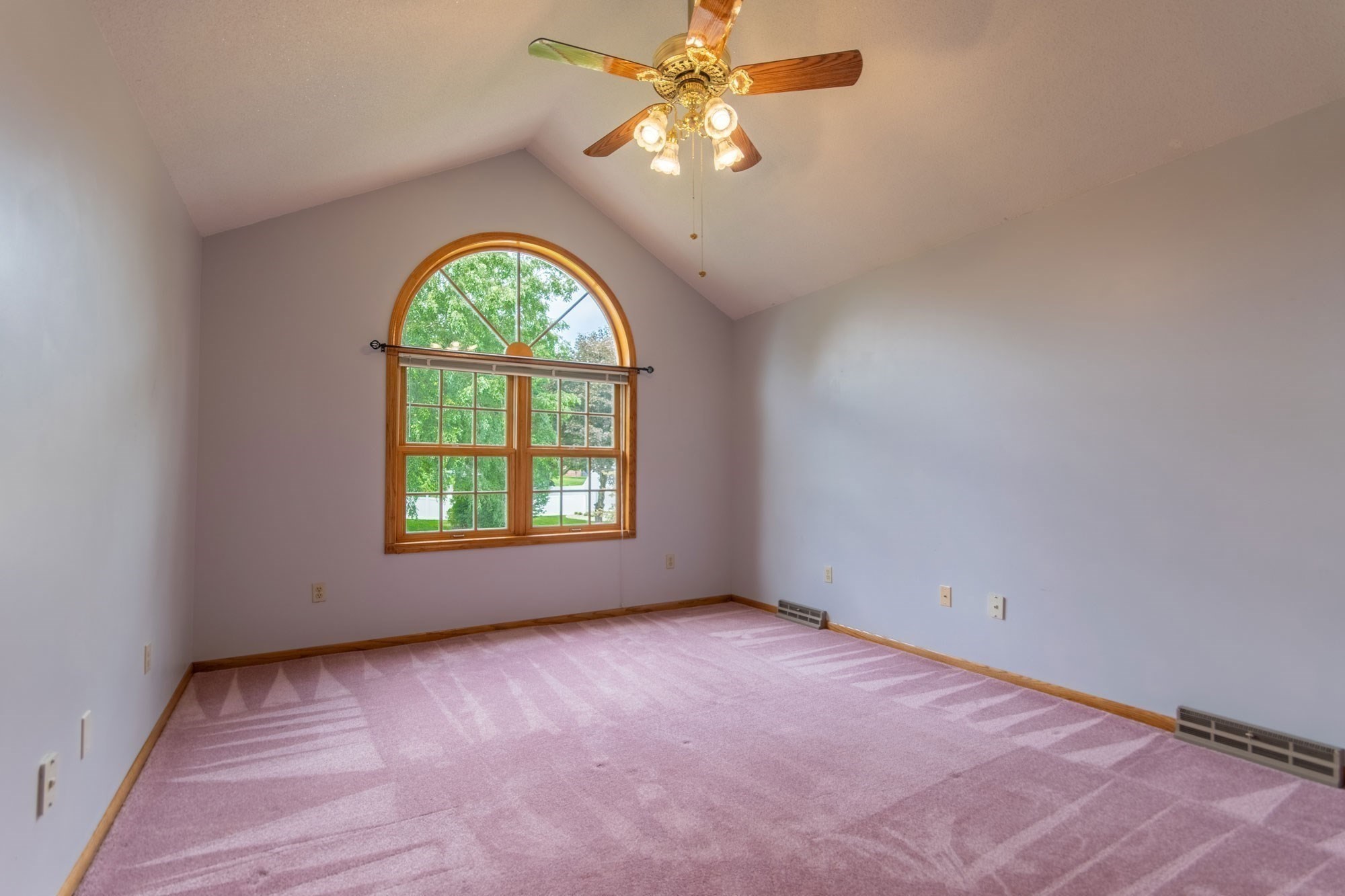 20 Nolan Lane Property Photo 24