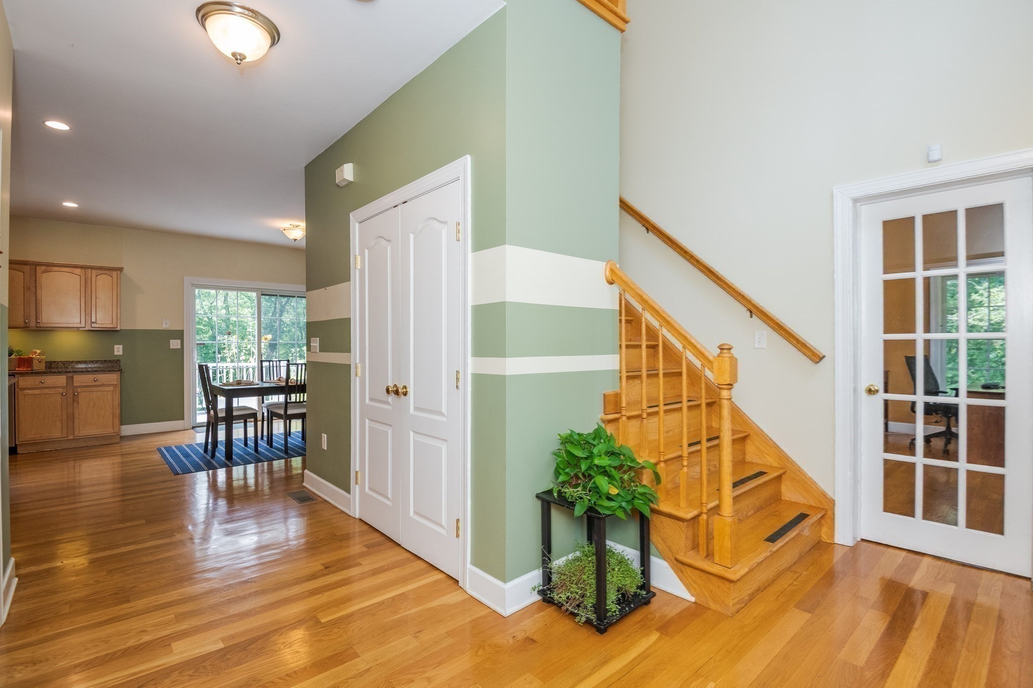 536 Newburyport Tpke Property Photo 8