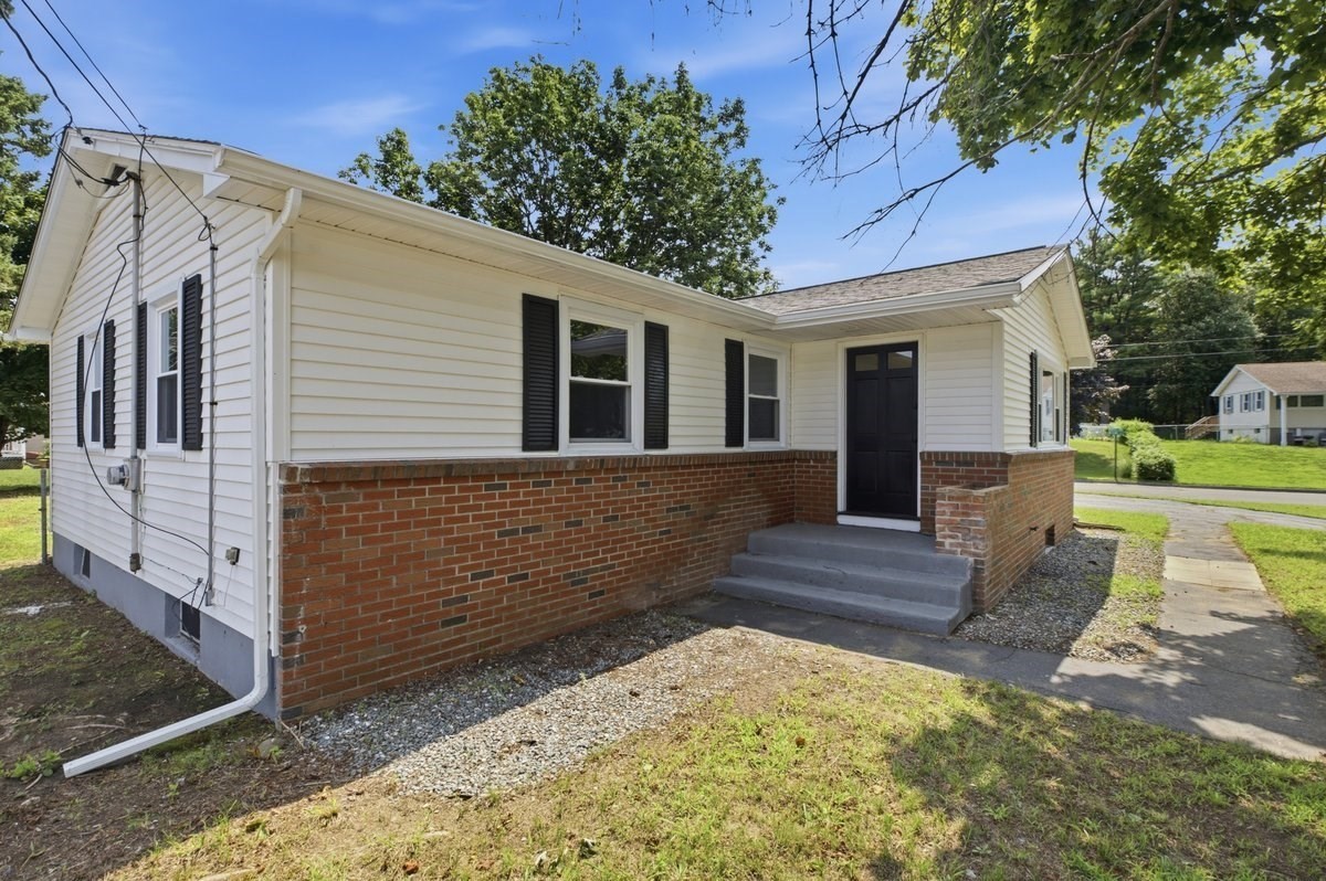 142 Olko Circle Property Photo 34