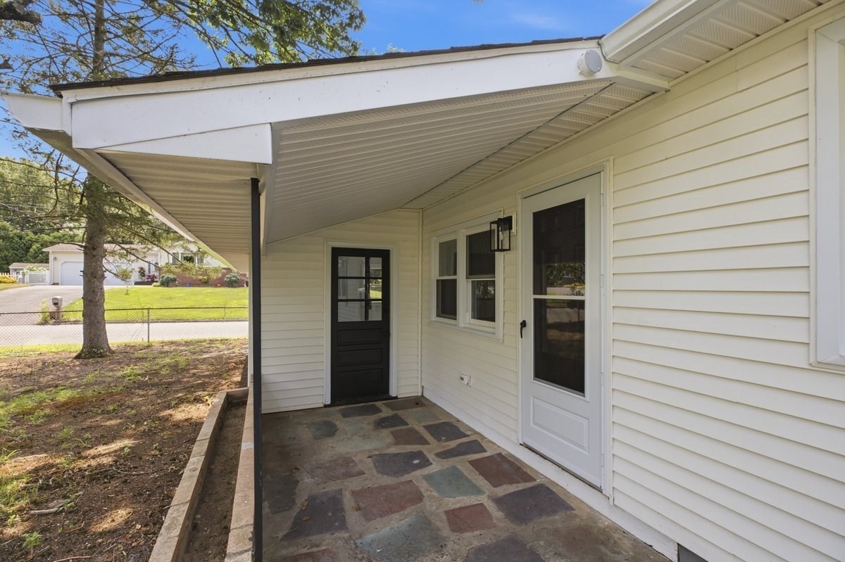 142 Olko Circle Property Photo 38