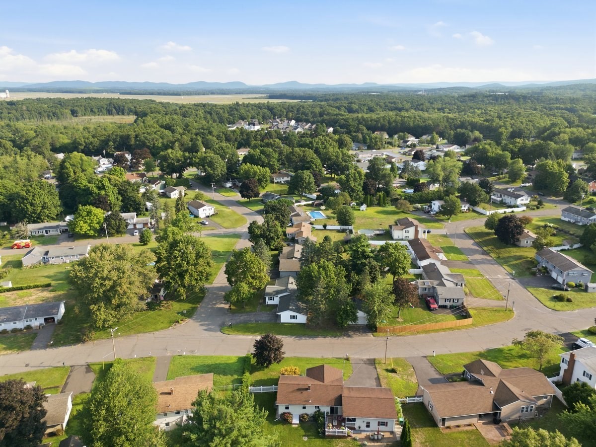 142 Olko Circle Property Photo 41