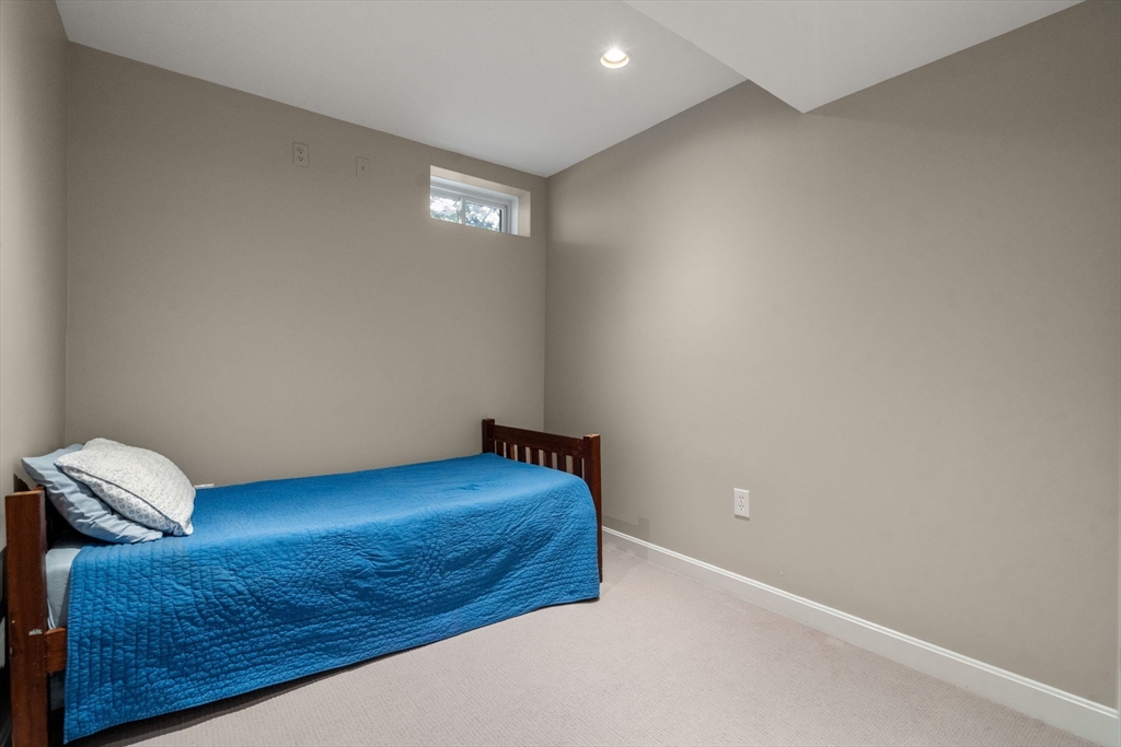 28 Beechwood Ave. Property Photo 34