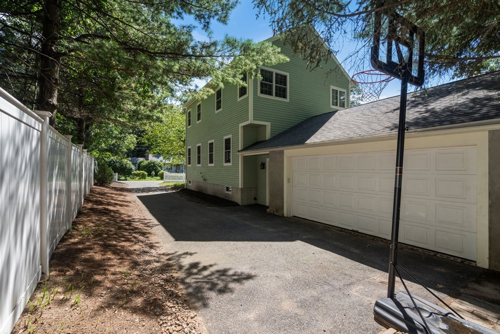 28 Beechwood Ave. Property Photo 41