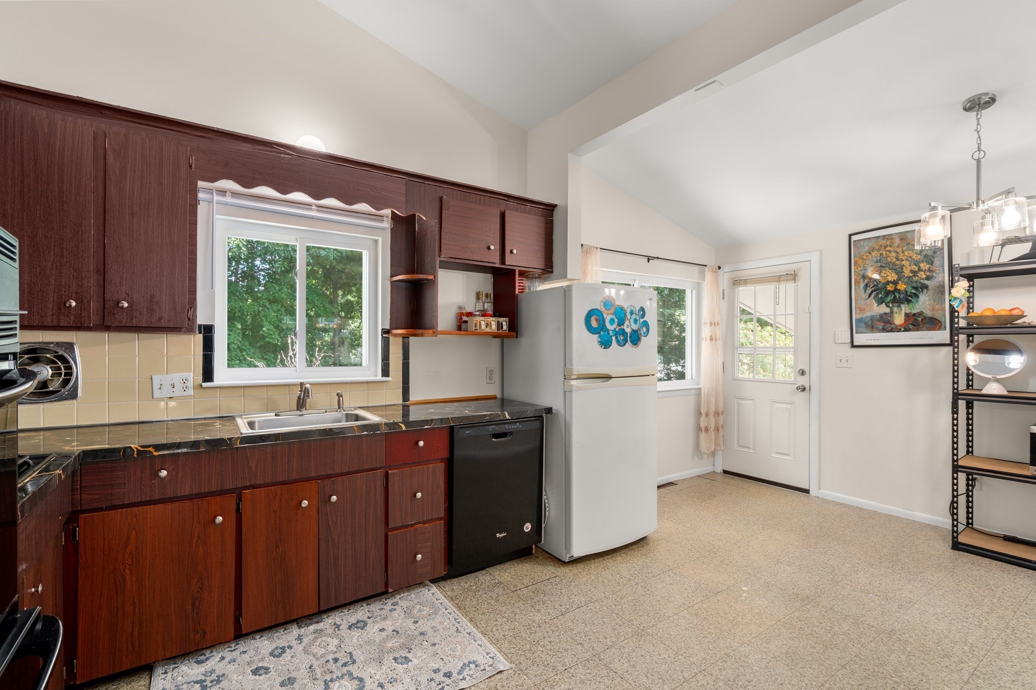 14 Richard Rd Property Photo 6