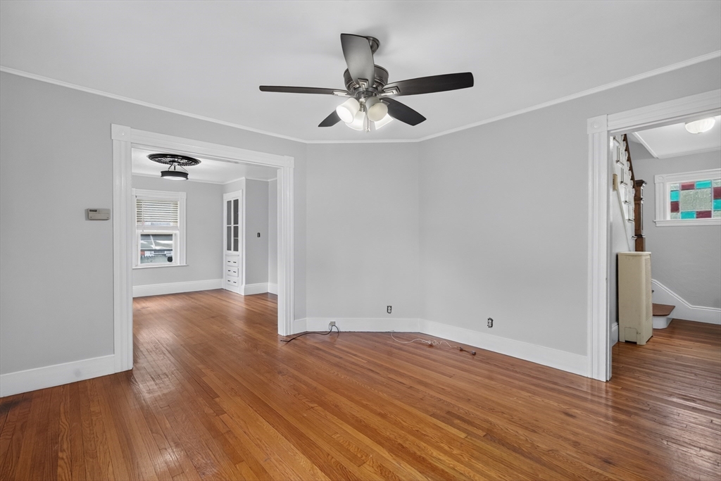 33 Pierpont St Property Photo 9