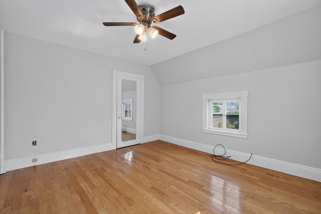 33 Pierpont St Property Photo 14