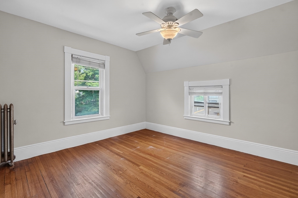 33 Pierpont St Property Photo 16