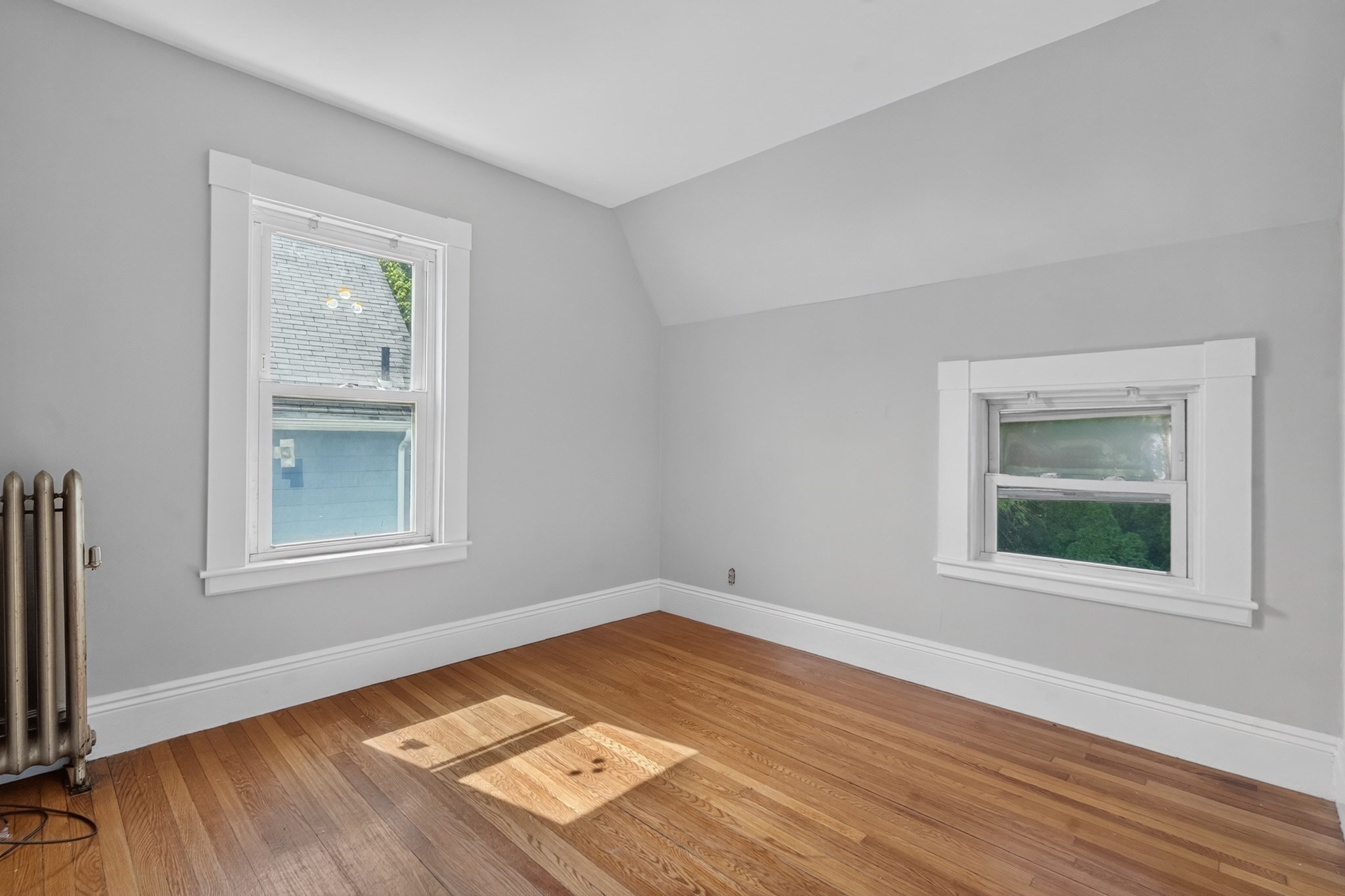33 Pierpont St Property Photo 17