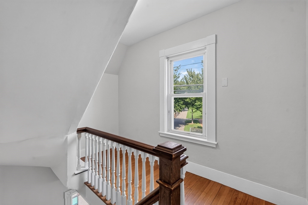 33 Pierpont St Property Photo 22