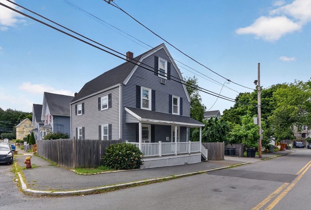 33 Pierpont St Property Photo 29