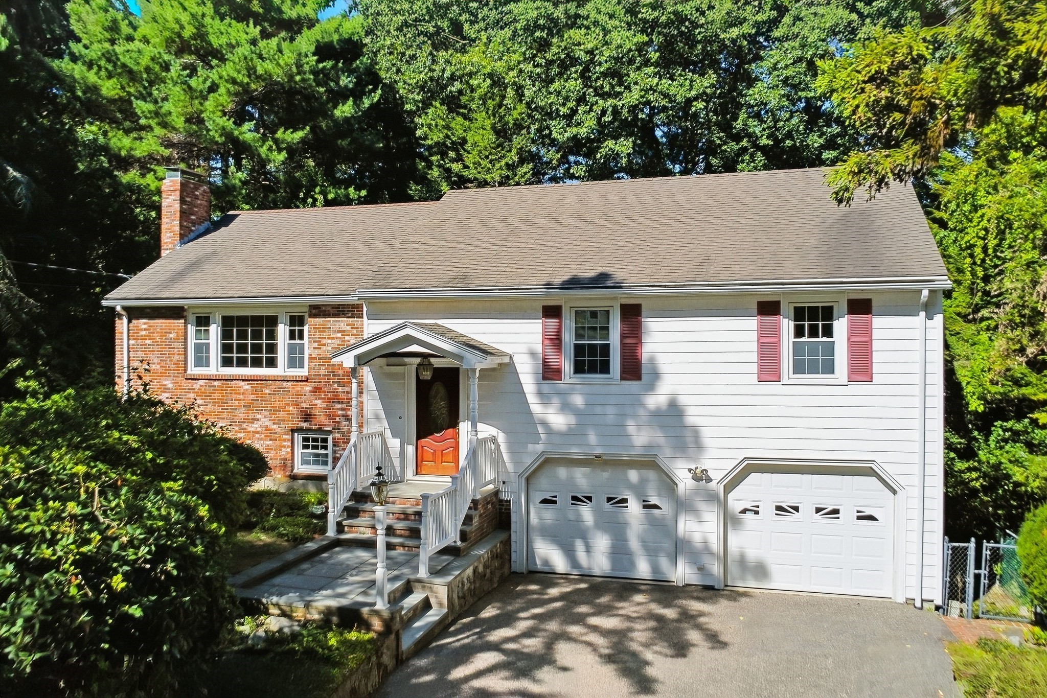 110 Thornberry Road Property Photo 1