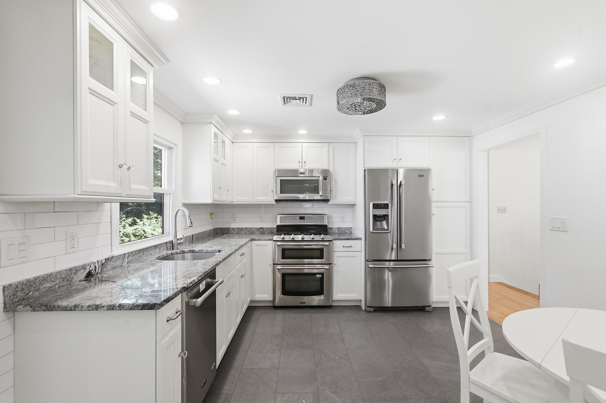 110 Thornberry Road Property Photo 8