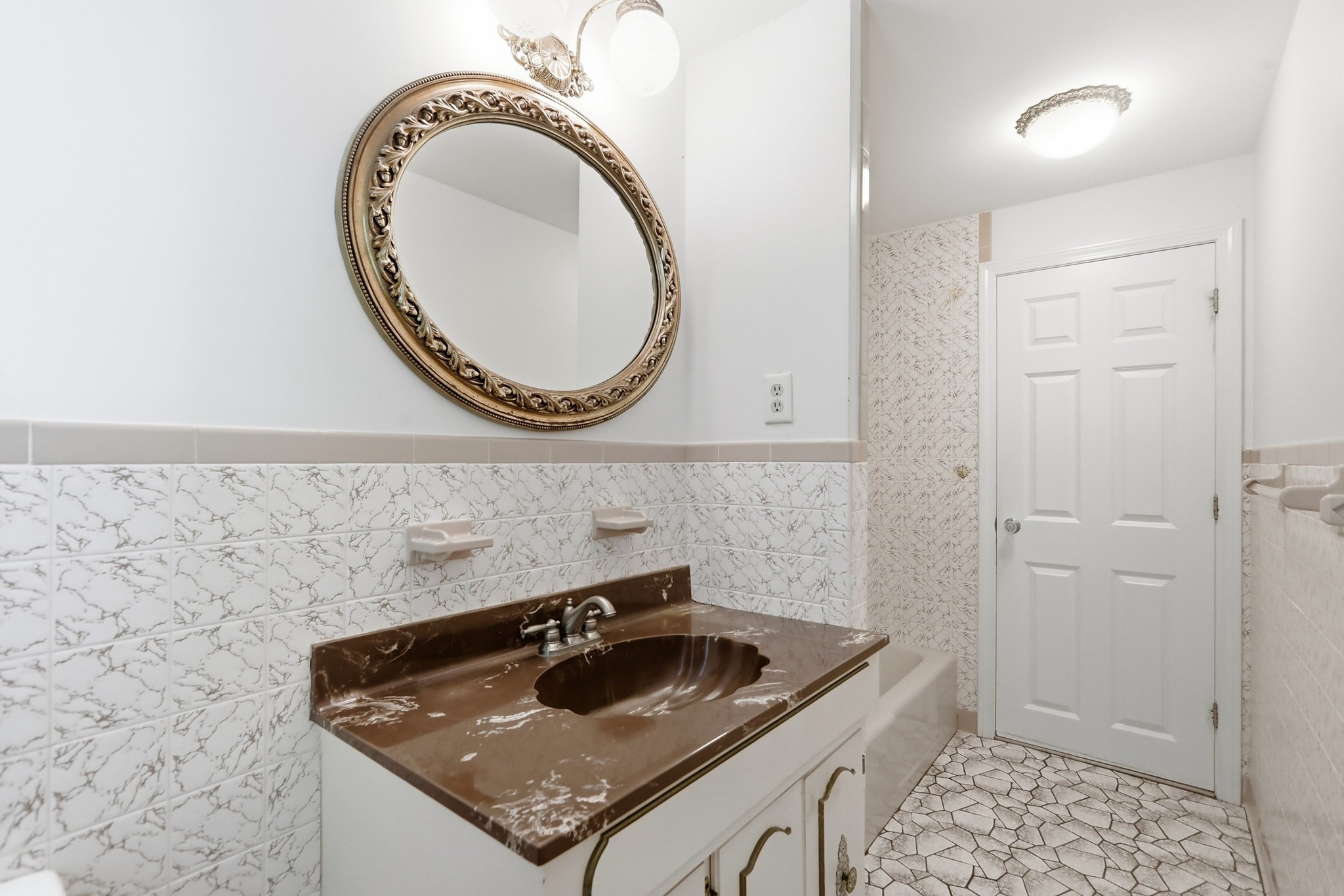 110 Thornberry Road Property Photo 13