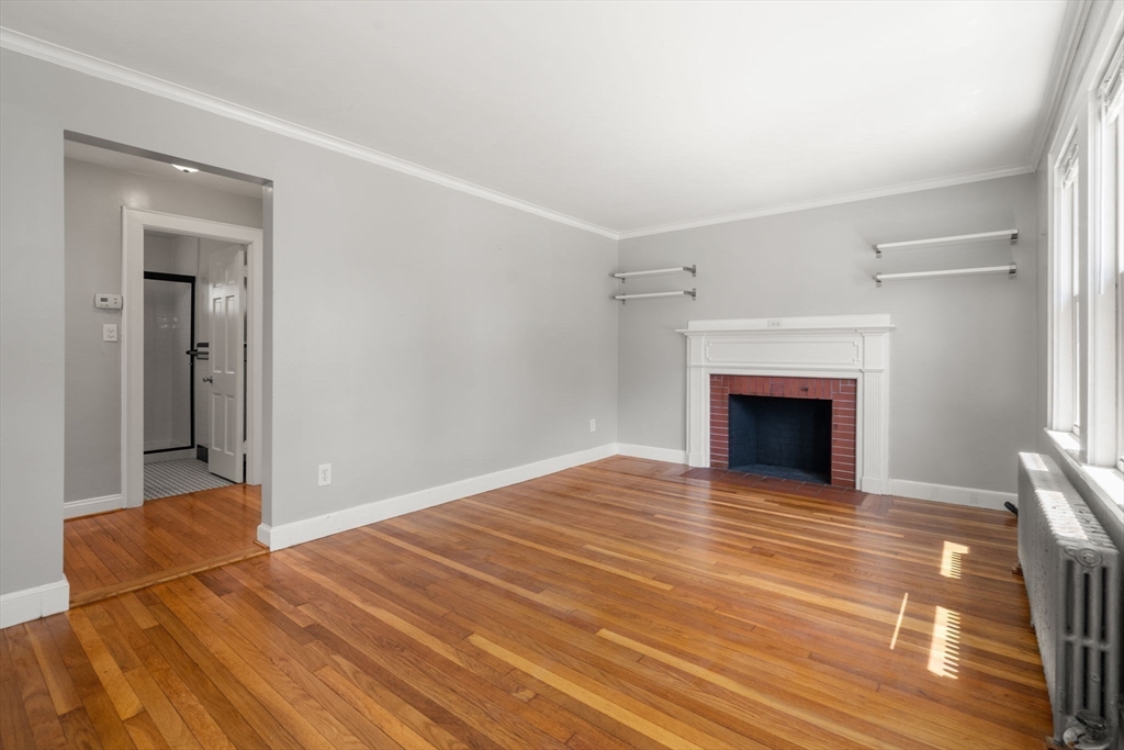 36 Russell St Property Photo 5