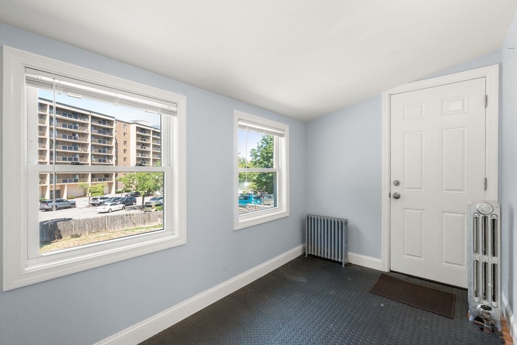 36 Russell St Property Photo 24