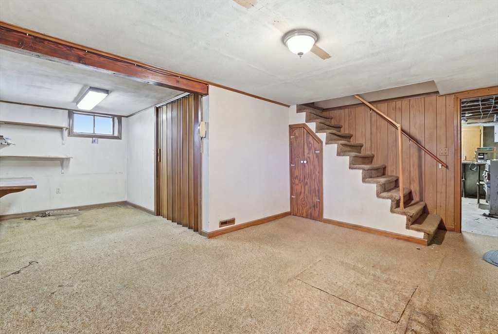 3 Lynn Ave Property Photo 35