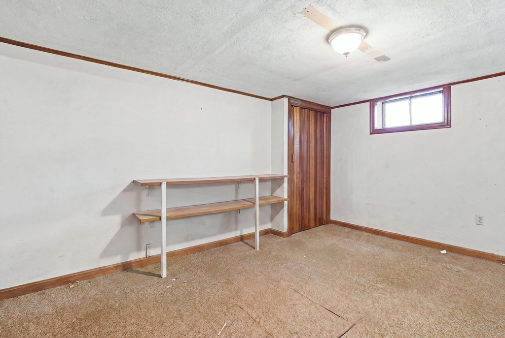 3 Lynn Ave Property Photo 37