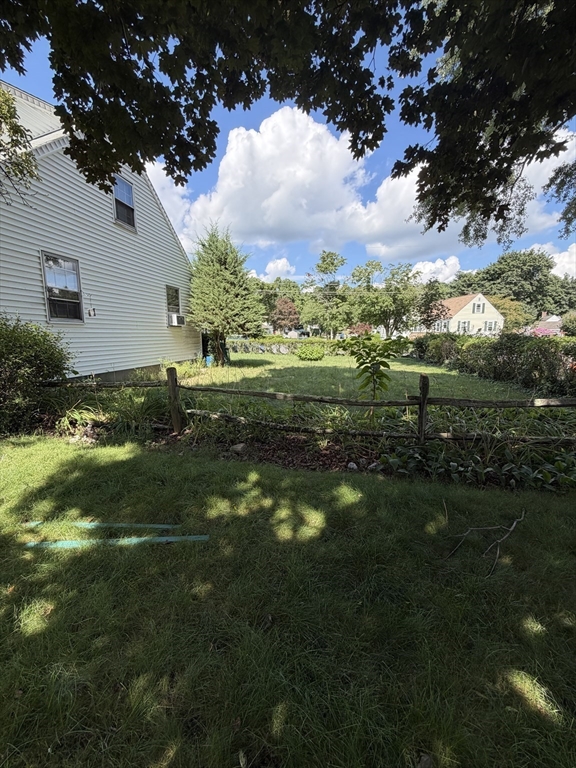 3 Lynn Ave Property Photo 42