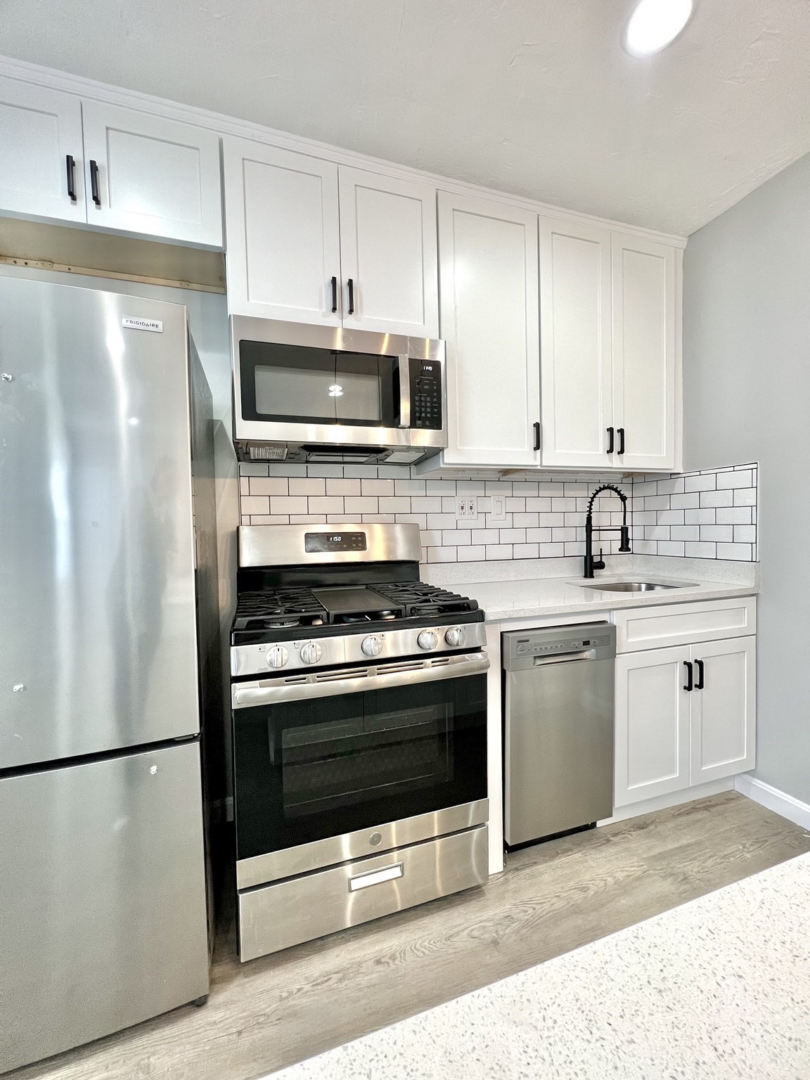 3381 Washington St # 3 Property Photo 1