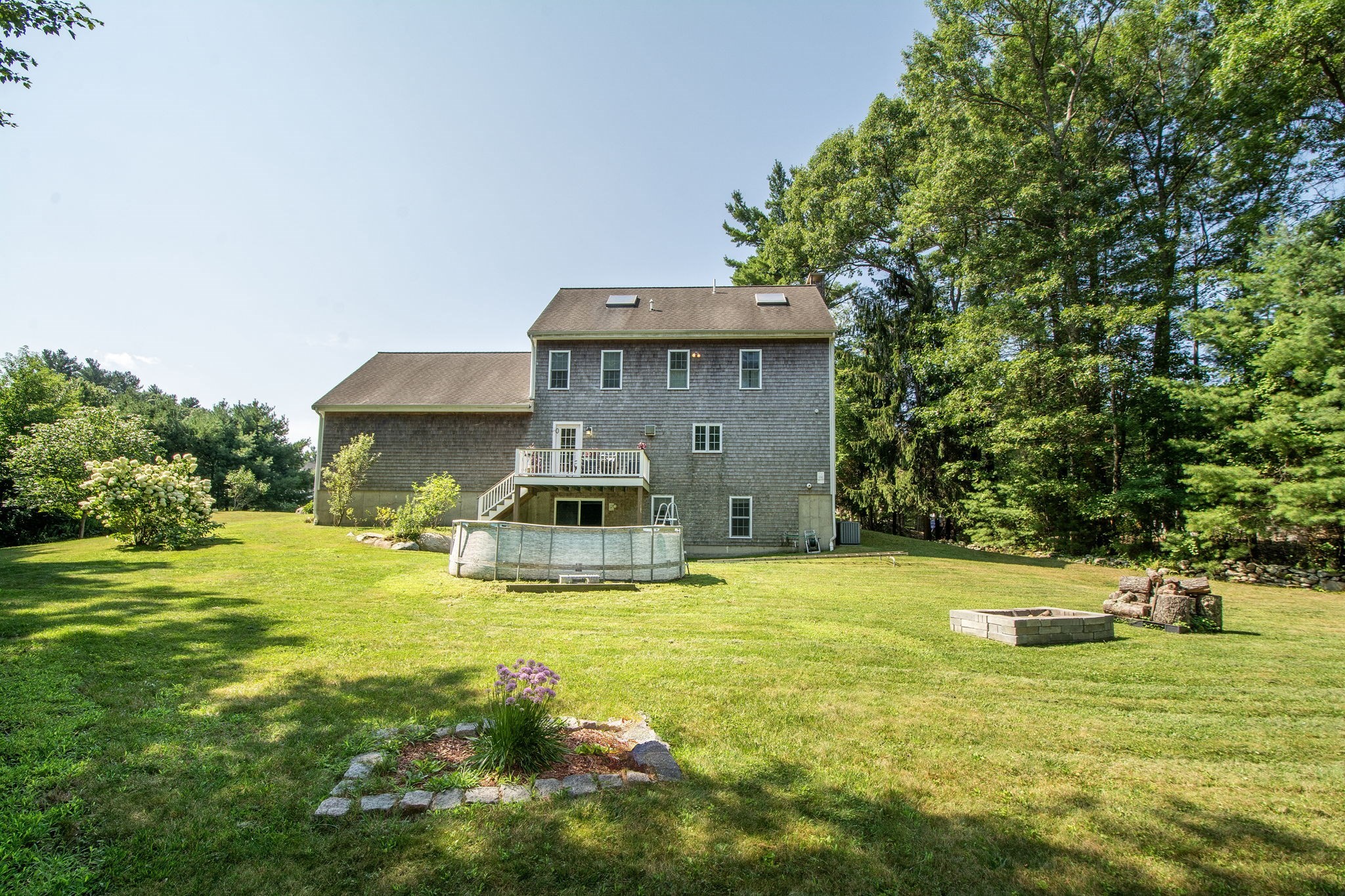 15 Hillside Lane Property Photo 6