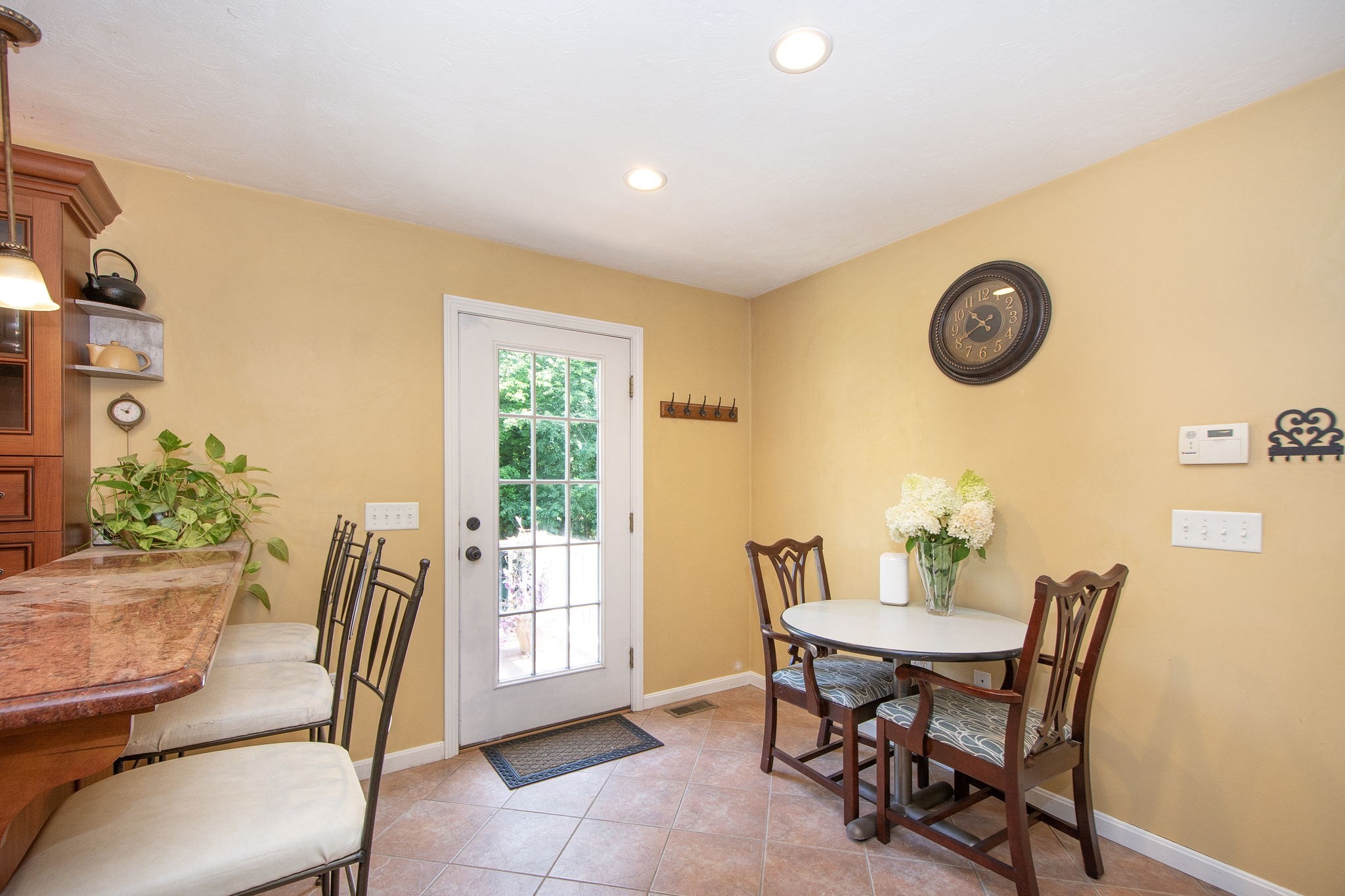 15 Hillside Lane Property Photo 17