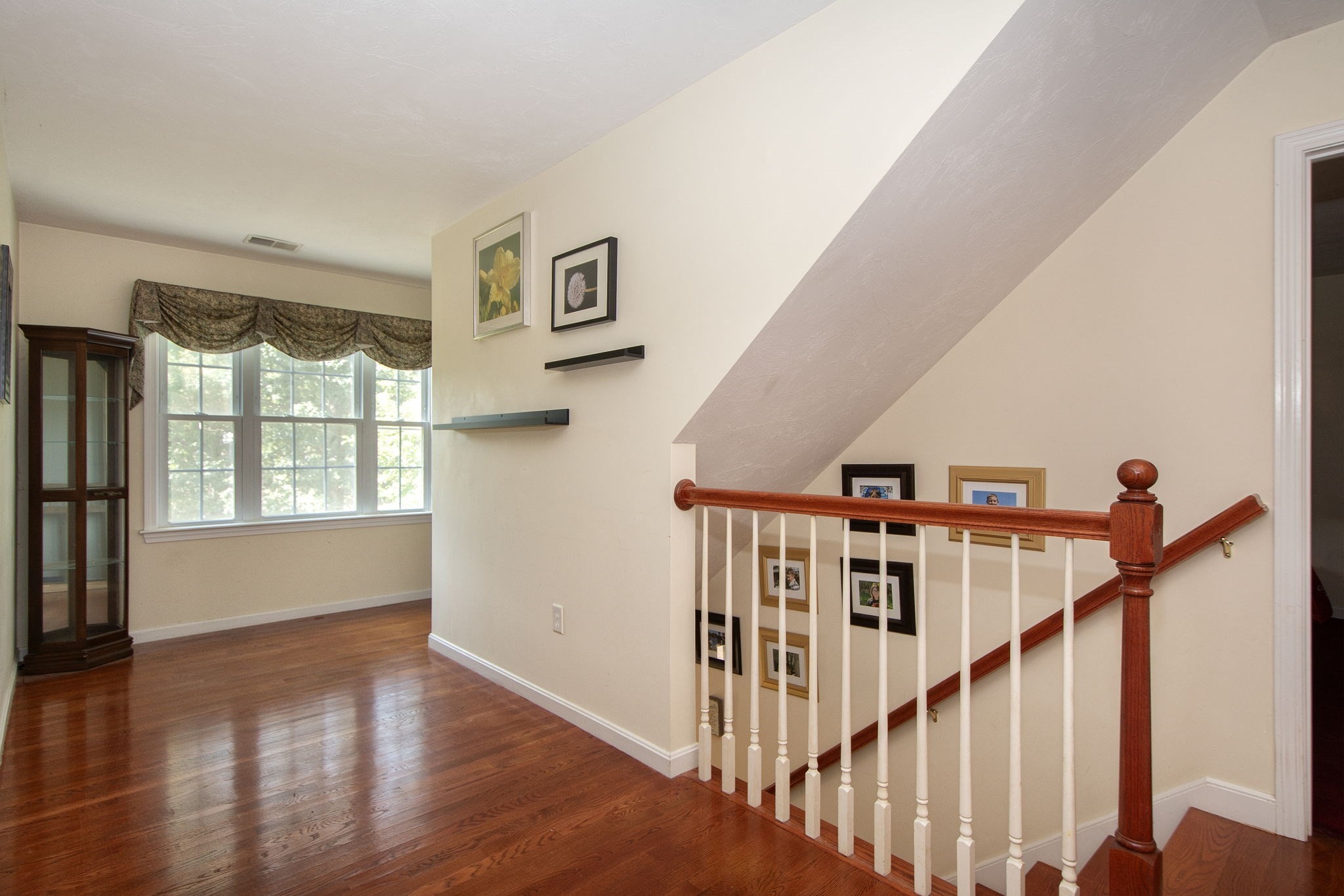 15 Hillside Lane Property Photo 26