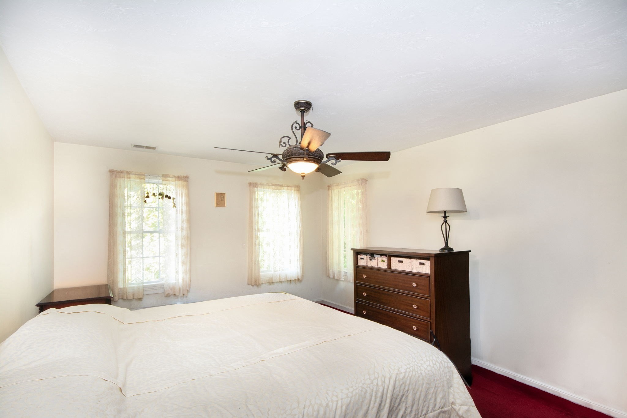 15 Hillside Lane Property Photo 33