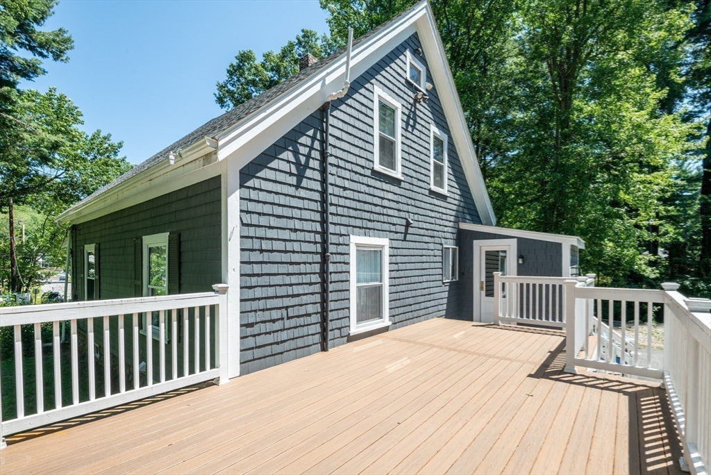 34 Lowell Road Property Photo 5