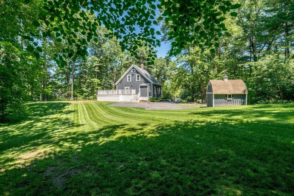 34 Lowell Road Property Photo 6