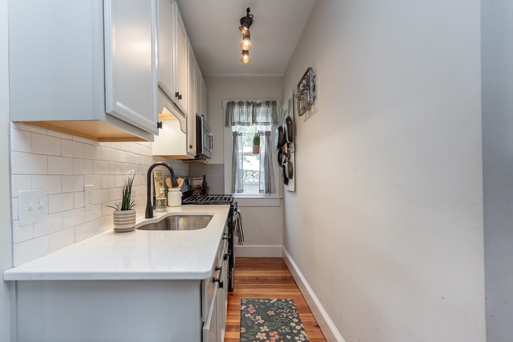 44 Slocum St Property Photo 11