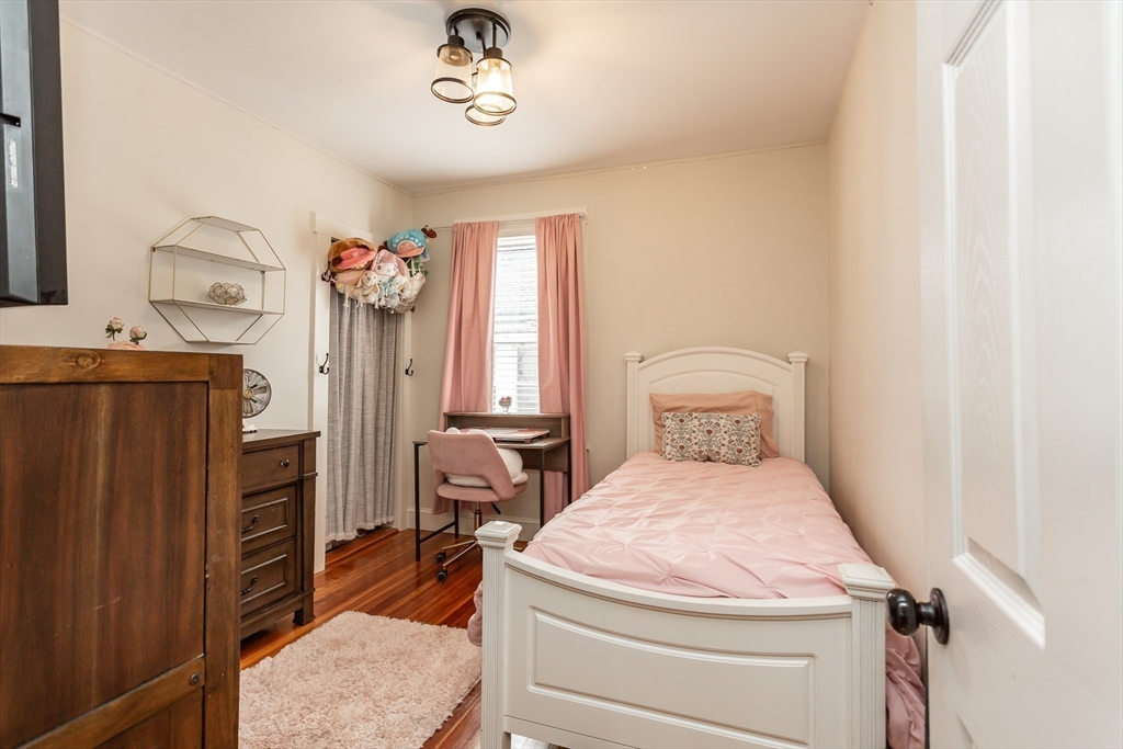 44 Slocum St Property Photo 14