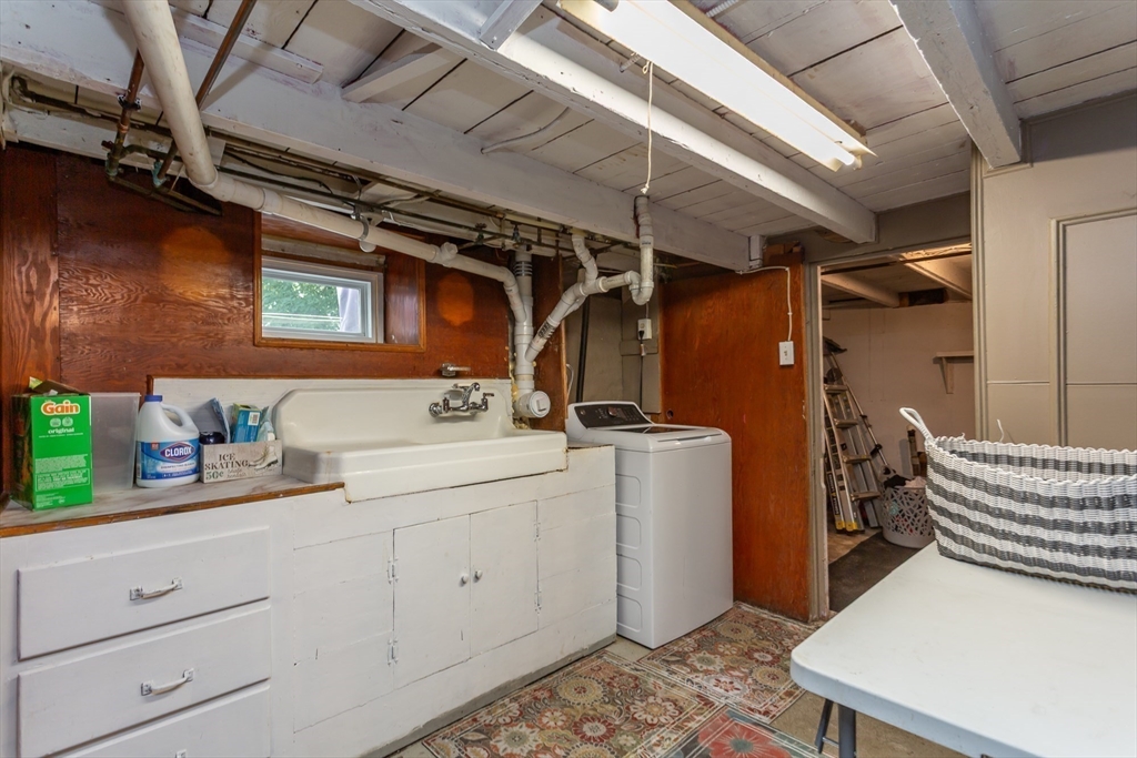 44 Slocum St Property Photo 22