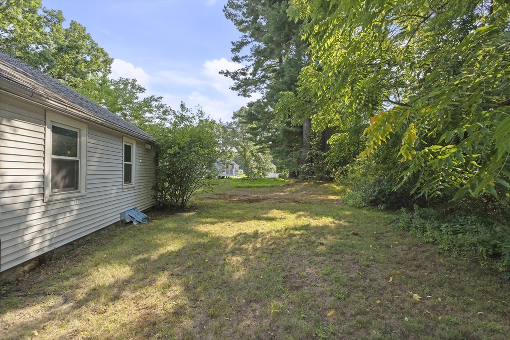 12 Cedar Ave Property Photo 24