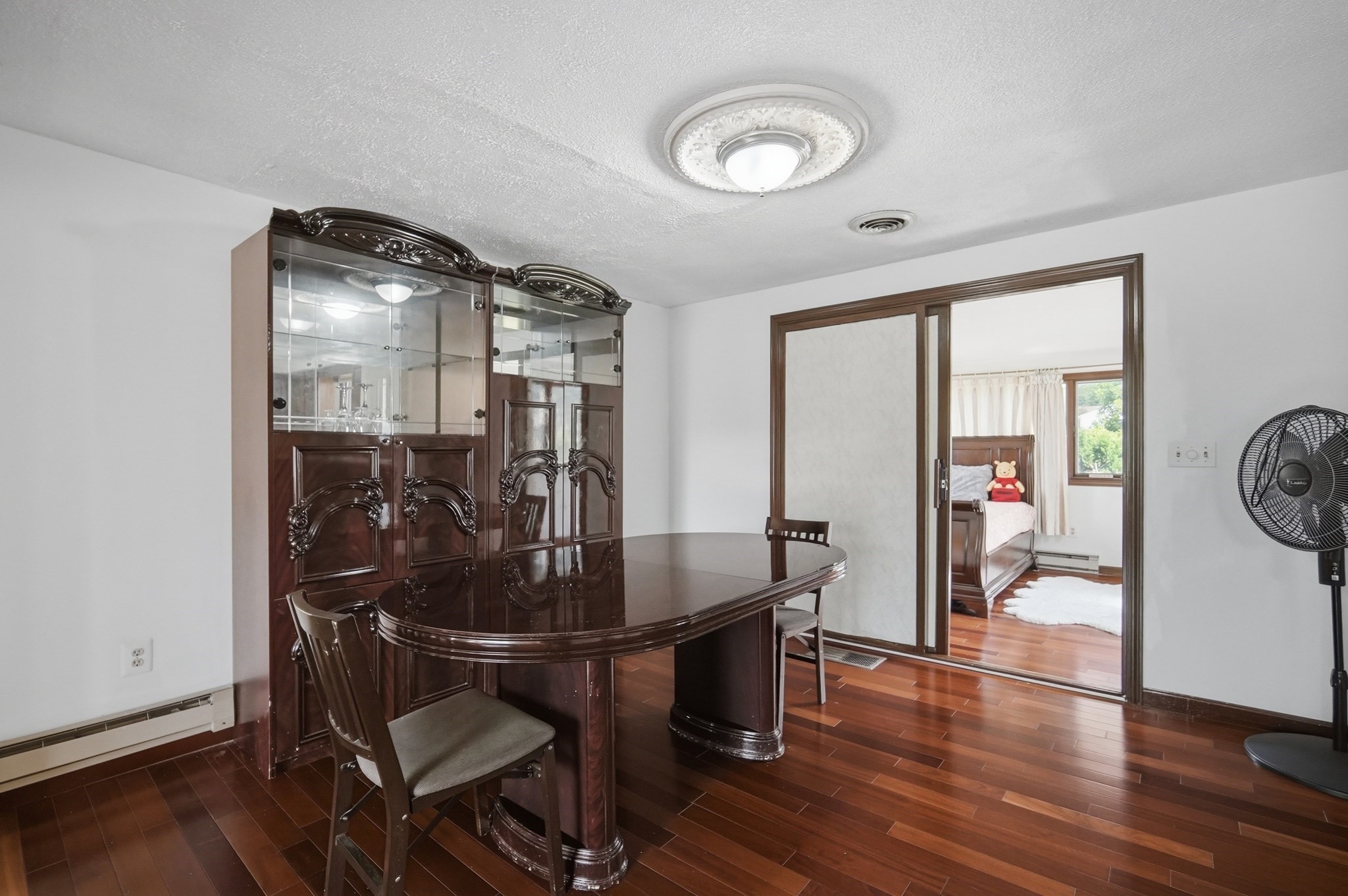 4 Baril Ln Property Photo 18