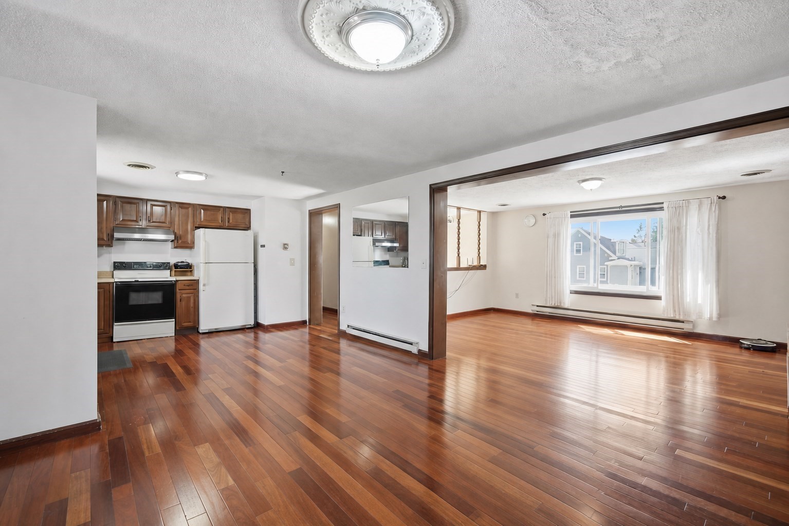 4 Baril Ln Property Photo 25