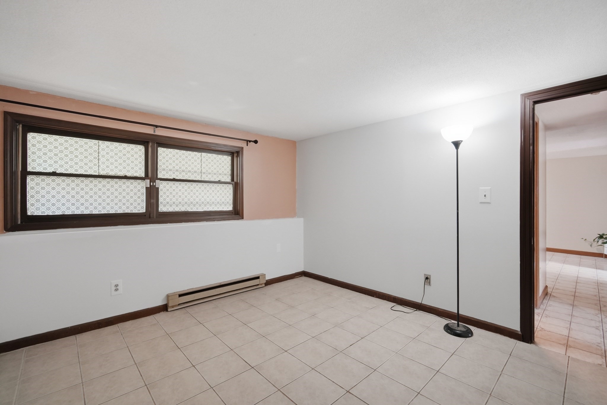 4 Baril Ln Property Photo 33