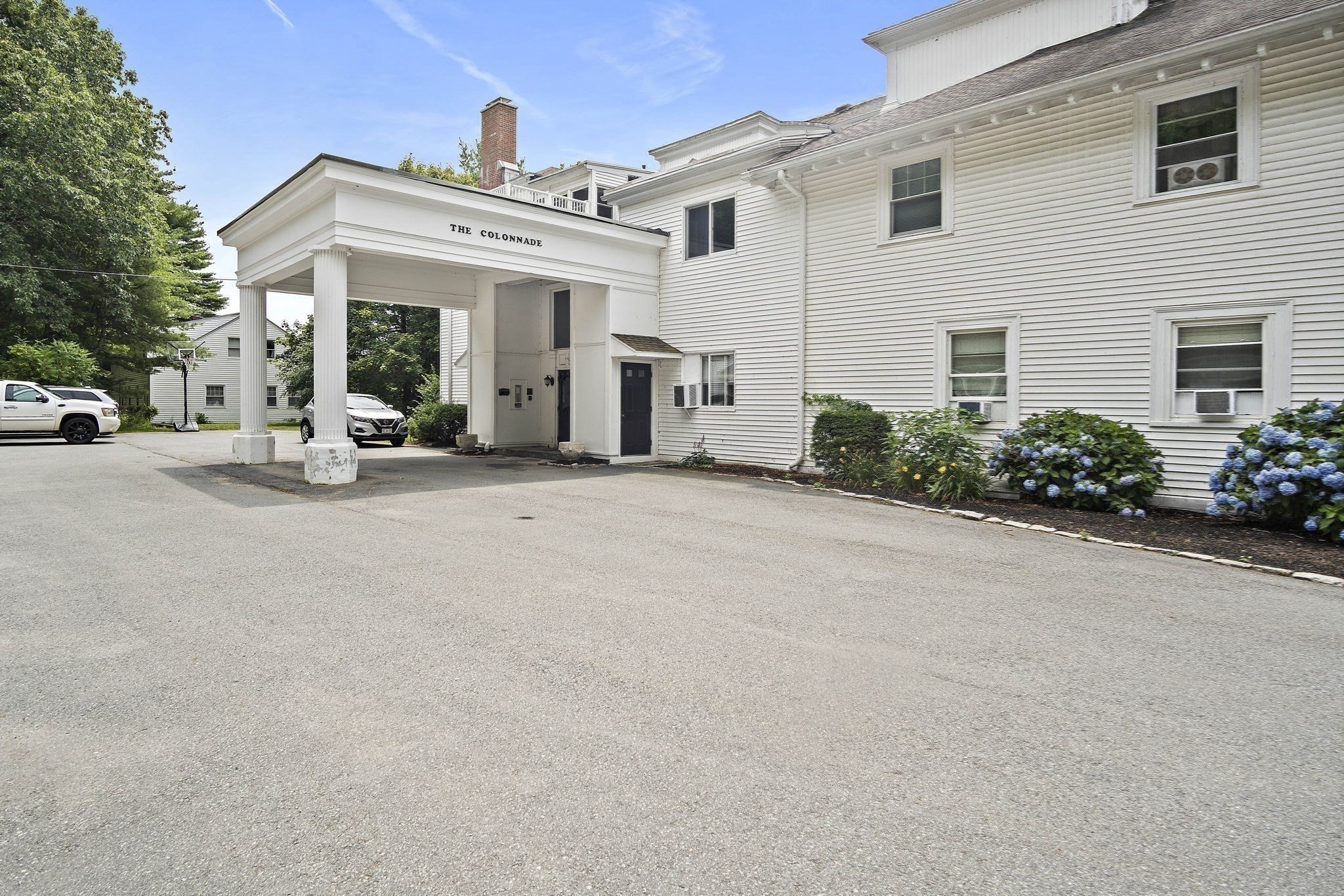 1401 Great Pond Road # 8 Property Photo 26