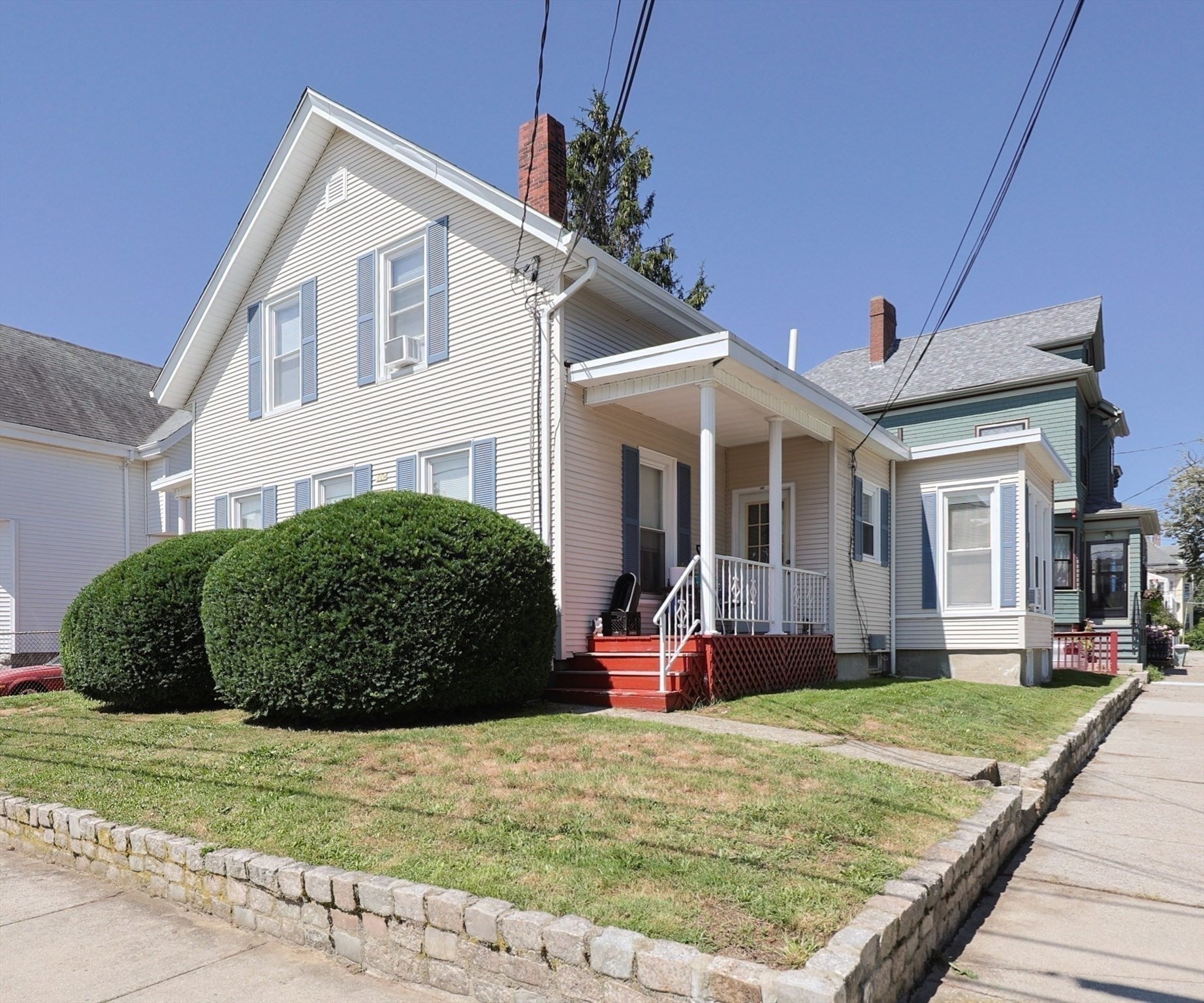 104 Grove Street Property Photo 1