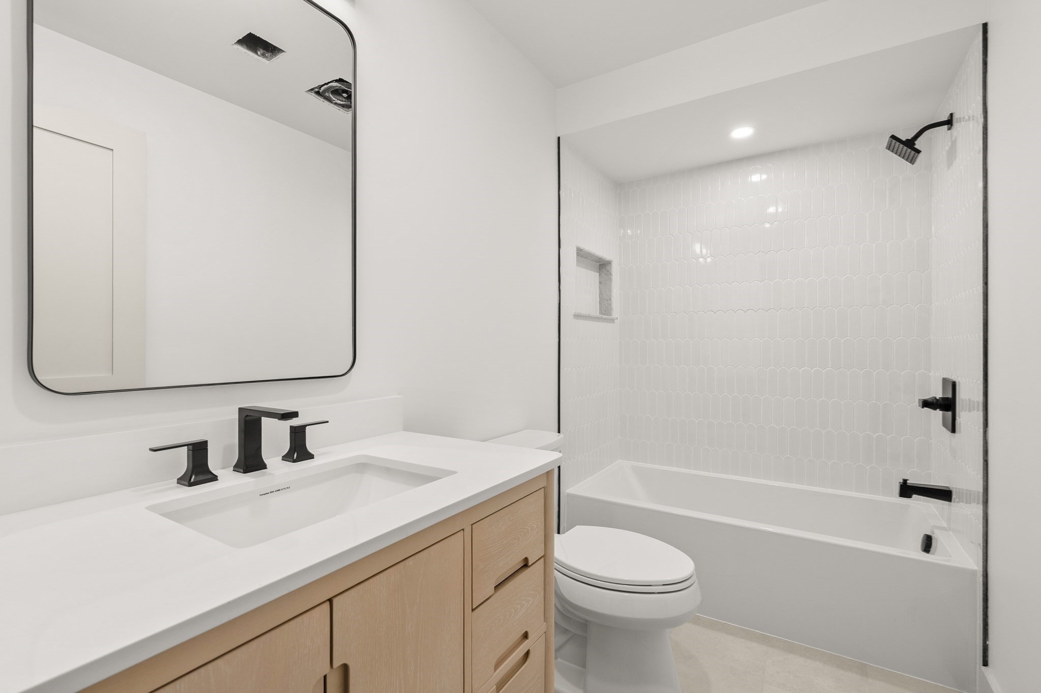 17 Princeton St # 3 Property Photo 7